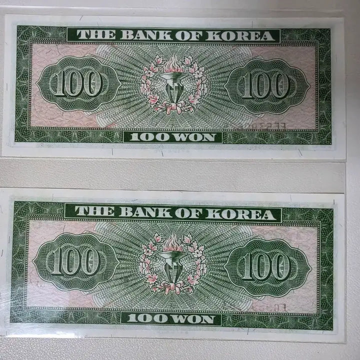 [BUNJANG] Bank of Korea 100 Won Banknotes (English Printing) - Uncirculated (2 Notes) / 영제 백원 미사용 한국은행 지폐 2장
