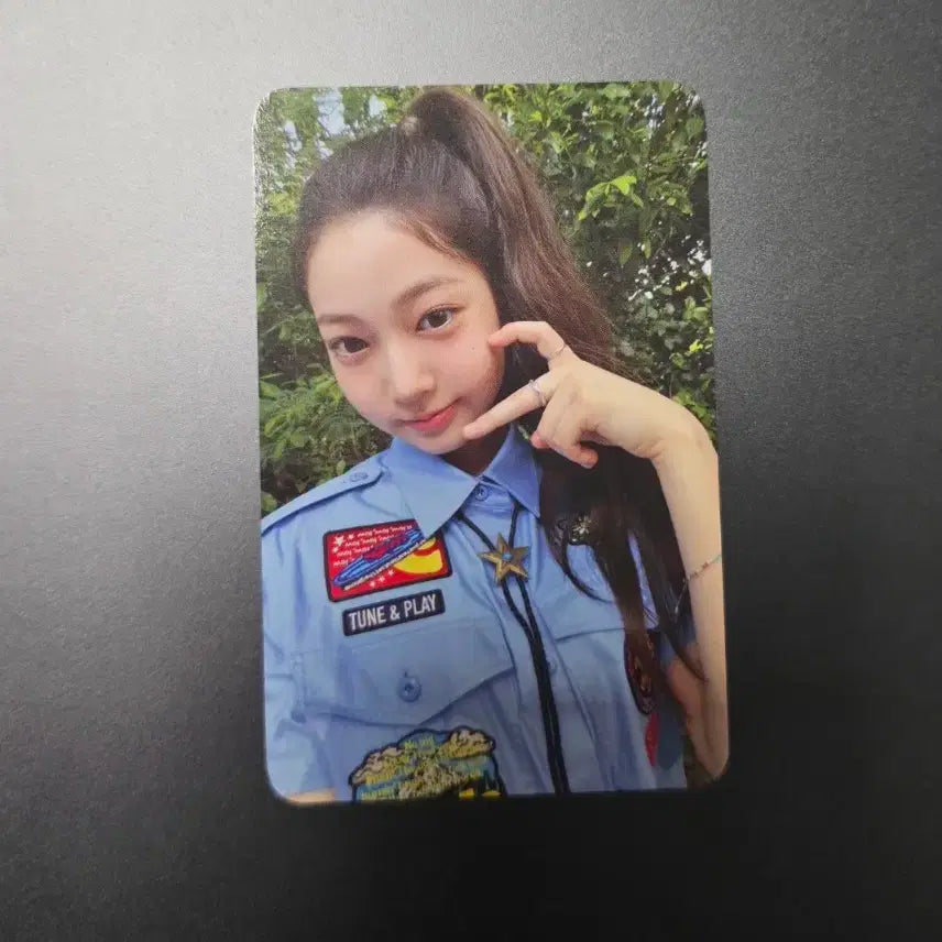 [BUNJANG] TUDAY Jia Showcase Admission Photocard / 튜이드 지아 쇼케이스 입장포카