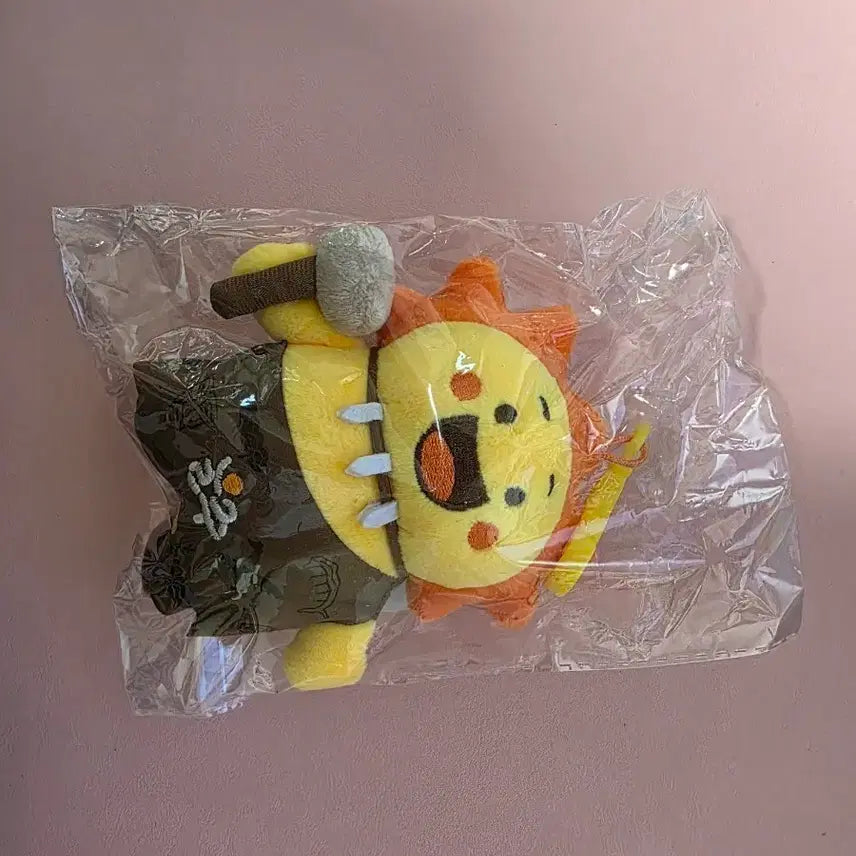 [BUNJANG] Uljoo Doll Keychain / 울주인형 키링