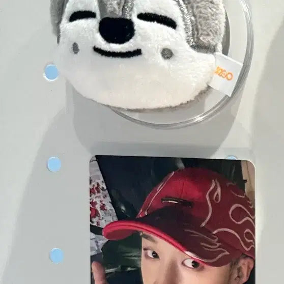 [BUNJANG] Stray Kids Hyunjin Magnetic Holder with Photocard / (미개봉 새상품) 울프찬 홀더 포카포함