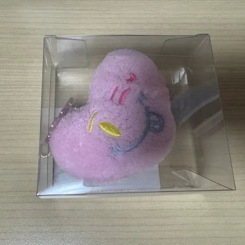 [BUNJANG] Izuna Yusakan Fancon Heart Emoji Keyring / 이즈나 유사랑 팬콘 굿즈 원가 양도