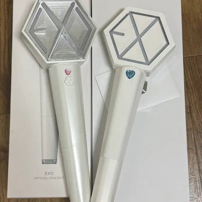 [BUNJANG] EXO EXO-L Bong (New-Ridi, Ddo-Ridi) Bundle Set / 일괄) 엑소 응원봉 에리디봉 또리디 뉴리디 판매