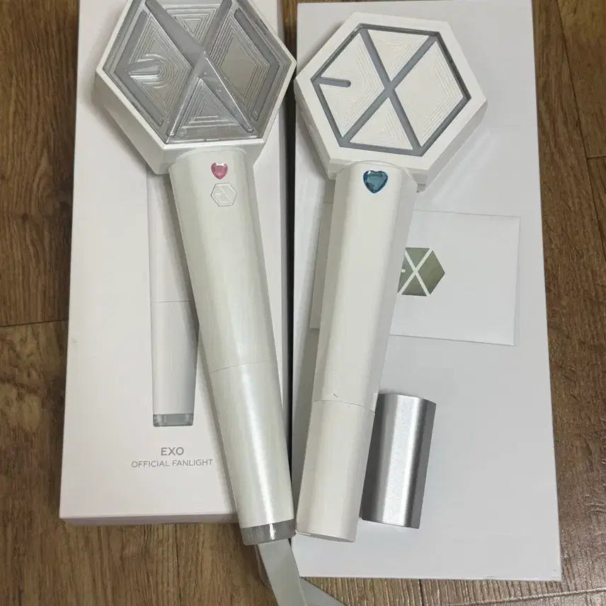 [BUNJANG] EXO EXO-L Bong (New-Ridi, Ddo-Ridi) Bundle Set / 일괄) 엑소 응원봉 에리디봉 또리디 뉴리디 판매