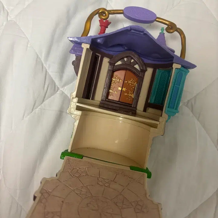 [BUNJANG] Disney Genuine Rapunzel Castle Playset with Maximus Figure / 디즈니 정품 라푼젤 성 판매