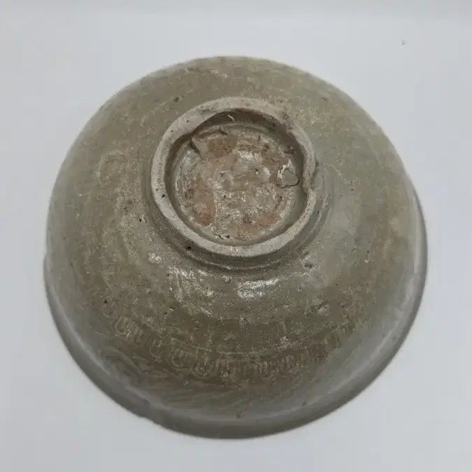 [BUNJANG] Authentic Joseon Dynasty Buncheong Ware Black and White Inlaid Floral and Turtle Shell Pattern Vase / 진품 조선초기 분청자흑백상감 국화구갑문발 골동품