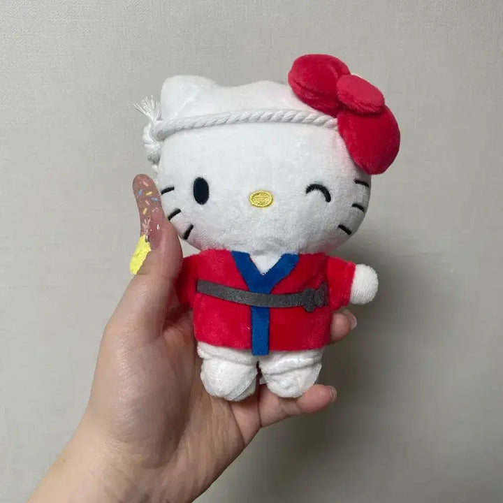 [BUNJANG] Hello Kitty Festival Mascot Keychain / 헬로키티 축제 마스코트 키링