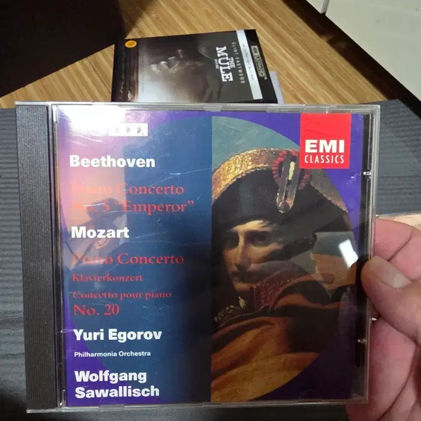 [BUNJANG] EMI Classics Beethoven Piano Concerto No. 5 "Emperor" &amp; Mozart Piano Concerto No. 20 CD featuring Yuri Egorov / EMI 클래식 베토벤 피아노 협주곡 황제 모차르트 피아노 협주곡 20번 유리 에고로프