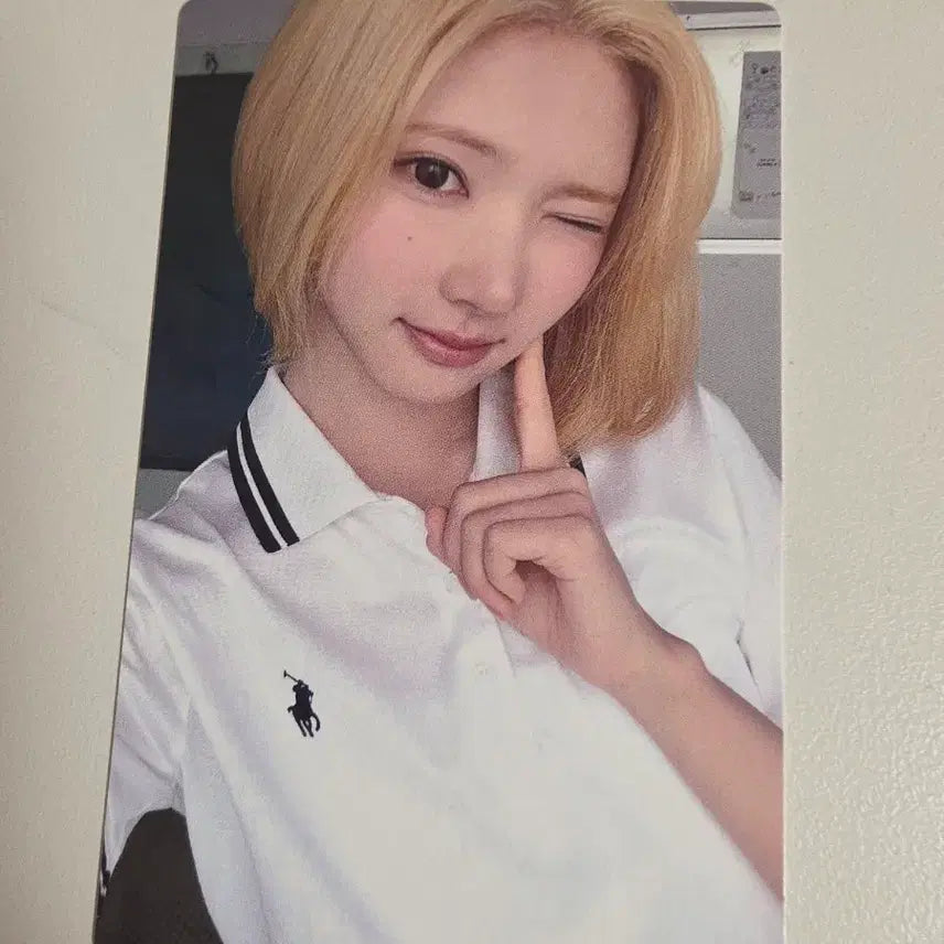 [BUNJANG] NMIXX Jiwoo Iconic Heart Regular Edition Photocard / 하투하 지우 아이코닉하트 통상반 포카 양도