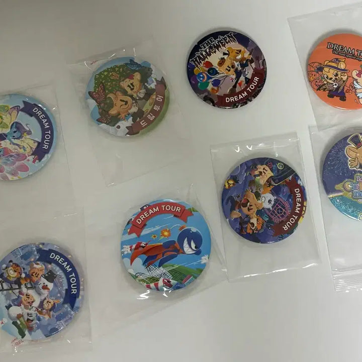 [BUNJANG] Everland Dream Tour Can Badge Bundle Set / 에버랜드 드림투어 캔배지 일괄판매