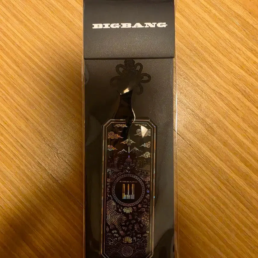 [BUNJANG] BIGBANG 20th Anniversary Media Traditional Keyring Sealed / 빅뱅 20주년 미디어 Traditional 키링 미개봉