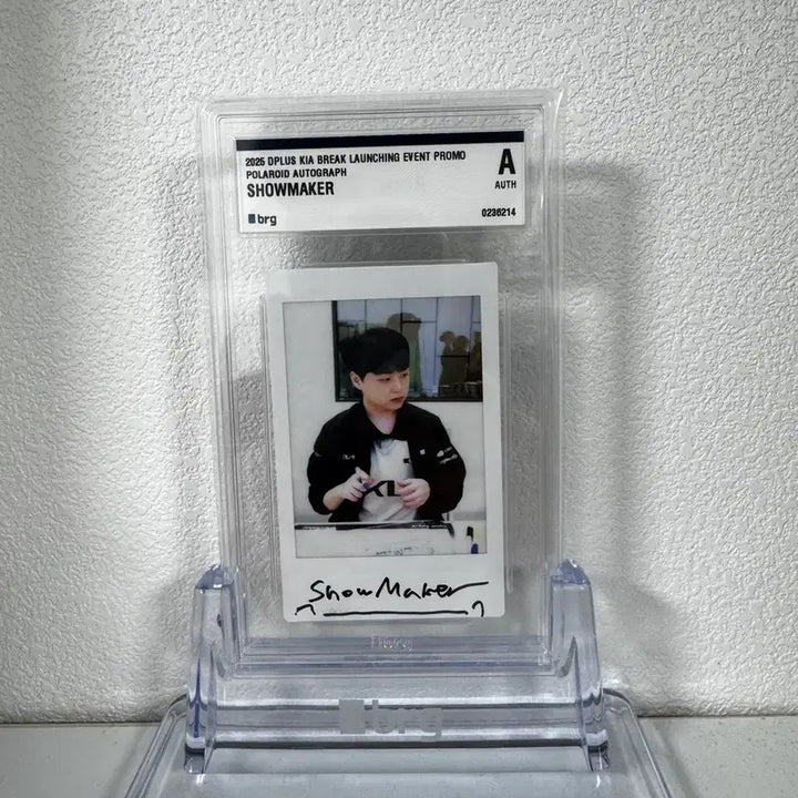 [BUNJANG] ShowMaker Signed Polaroid / 쇼메이커 친필 폴라로이드 판매합니다