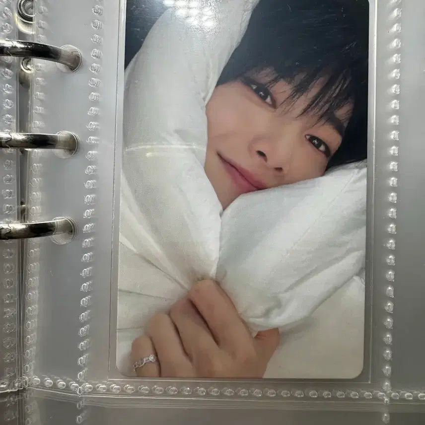 [BUNJANG] Stray Kids I.N Blanket Photocard / 스트레이키즈 아이엔 이불 포카 스키즈