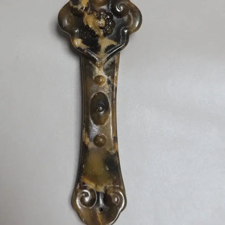 [BUNJANG] Jade Carving Ornament with Tiger Stripe Pattern / 호피무닉 여의 옥조각