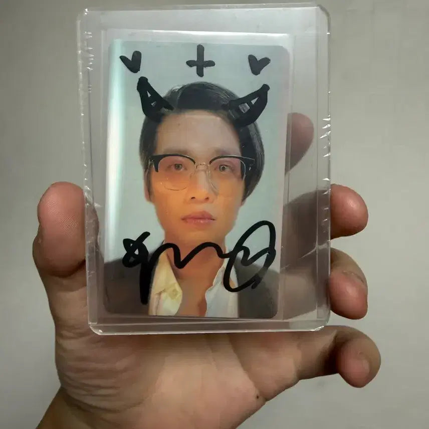 [BUNJANG] The Black Skirts Jo Hyuil Signed Photocard / 검정치마 조휴일 싸인 포토카드 포카 판매합니다