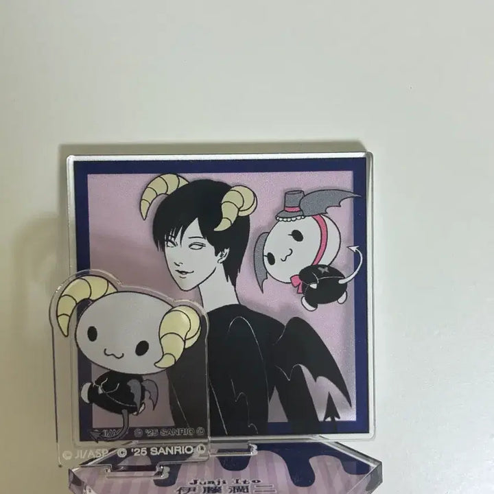 [BUNJANG] Junji Ito x Sanrio Collaboration Acrylic Standee - Crossroads Boy / 이토준지 산리오 콜라보 아크릴 사거리 소년