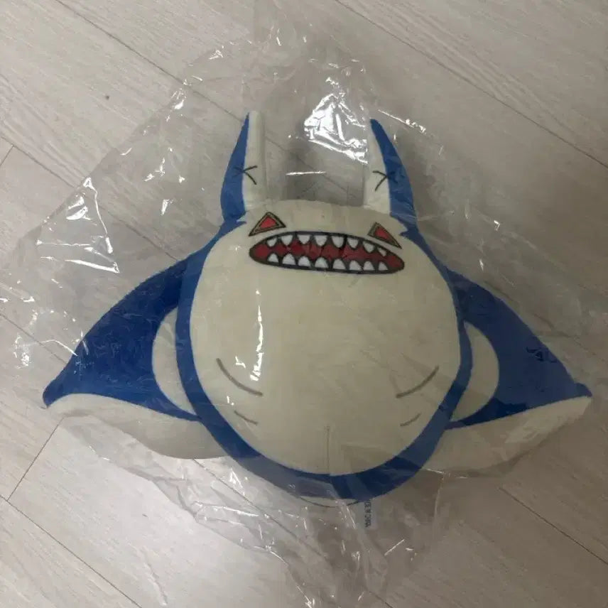 [BUNJANG] VINCENZO Manta Ray Plush (Sealed) / 빈첸 만타 가오리 인형 미개봉