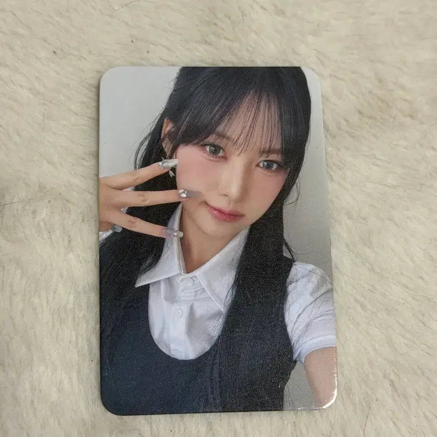 [BUNJANG] RESCENE LIP Cat Photocard POB / 리센느 포카 미공포 특전 리브 고양이