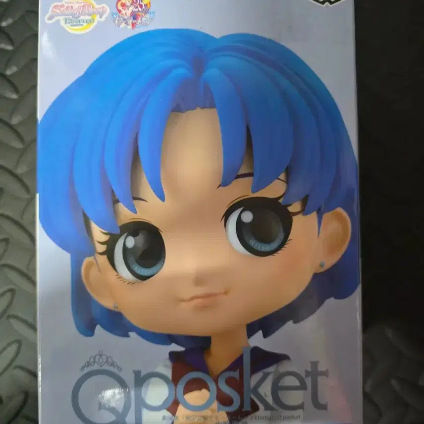 [BUNJANG] Sailor Moon Mizuno Ami Mercury School Uniform Figure (Version A) / 세일러문 큐포스켓 미즈노 아미 머큐리 피규어 교복 A