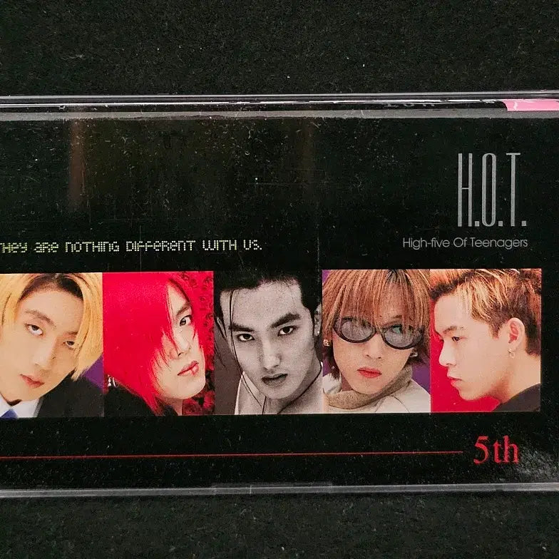 [BUNJANG] H.O.T. 5th Album Outside Castle Cassette Tape / H.O.T. 정규 5집 앨범 Outside Castle 카세트 테이프
