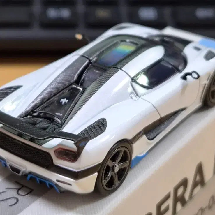 [BUNJANG] Happycar Koenigsegg Agera RS 1:64 Diecast Model / 해피카 코닉세그 아제라 RS 1:64 다이캐스트