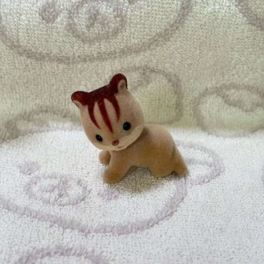 [BUNJANG] Sylvanian Families Baby Squirrel / 실바니안 아기다람쥐