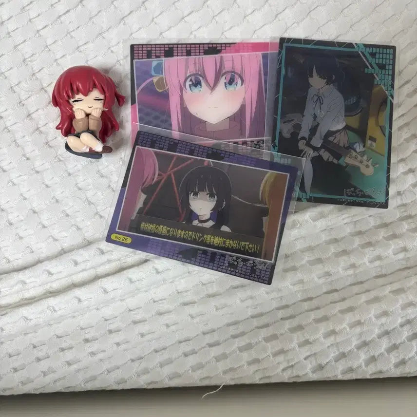 [BUNJANG] Bocchi the Rock! Illustration Card Set (3 Types) + Figure / 봇치 더 록! 일러스트 카드 3종 + 피규어