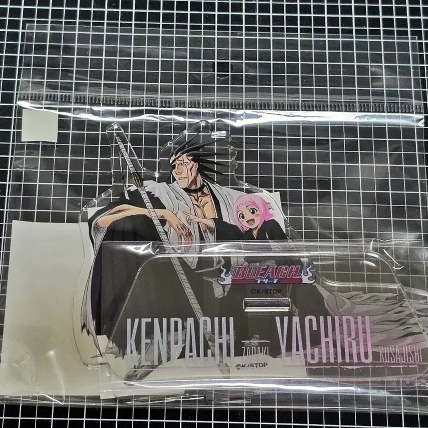 [BUNJANG] Bleach Kenpachi Yachiru Acrylic Stand / [새상품] 블리치 켄파치 야치루 아크릴스탠드