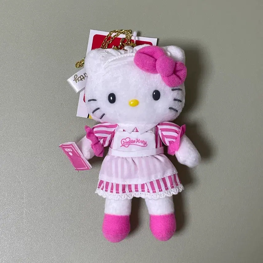 [BUNJANG] Sanrio Hello Kitty 50th Anniversary Tokyo Exhibition Waiter Waitress Mascot / 헬로키티 도쿄 전시회 50주년 웨이터 웨이트리스 마스코트