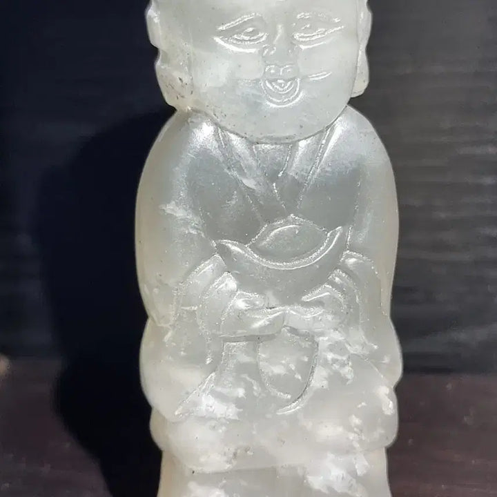 [BUNJANG] White Jade Boy Figurine / 저렴히 드립니다 백옥 동자상 색감이 예쁘고 강질의 옥 조각품