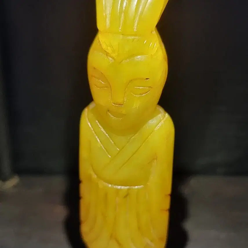 [BUNJANG] Antique Yellow Jade Figurine Sculpture / 오래된 맑은 황옥 인물상 강질의 옥 조각품