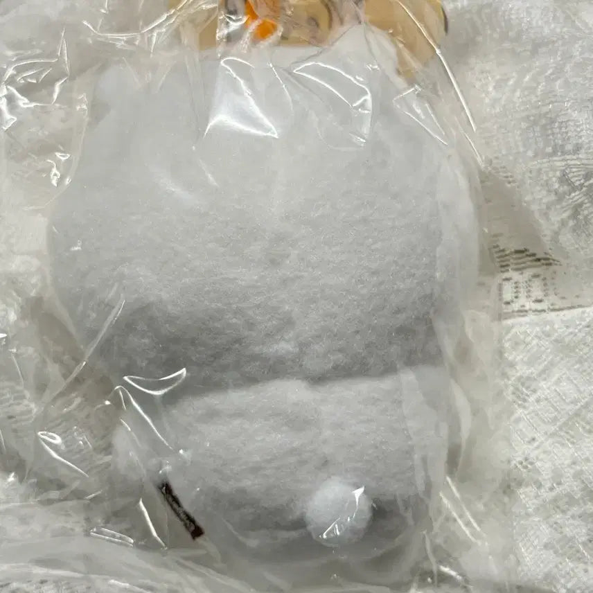 [BUNJANG] Nagano Market "Nondamgom" Dressed Usagi Mascot Keychain (Authentic, Unsealed) / [정품미개봉] 나가노마켓 농담곰 옷 입은 우사기 마스코트 치이카와 키링