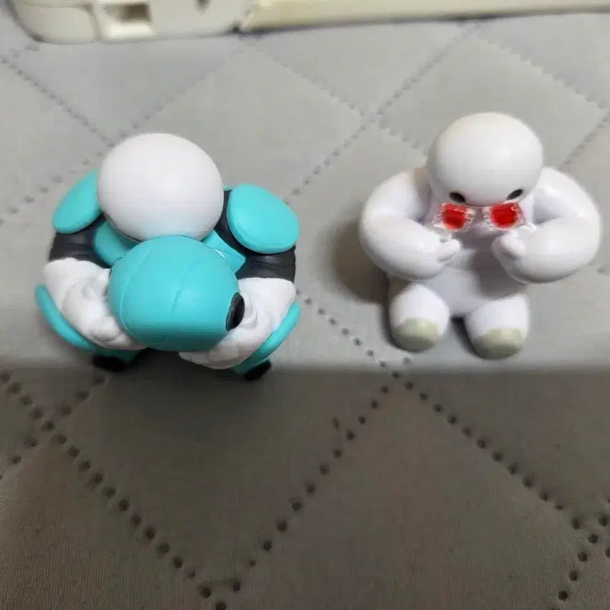 [BUNJANG] Big Hero 6 Baymax Mini Figures Bundle Set / 베이맥스 피규어 2개 일괄판매