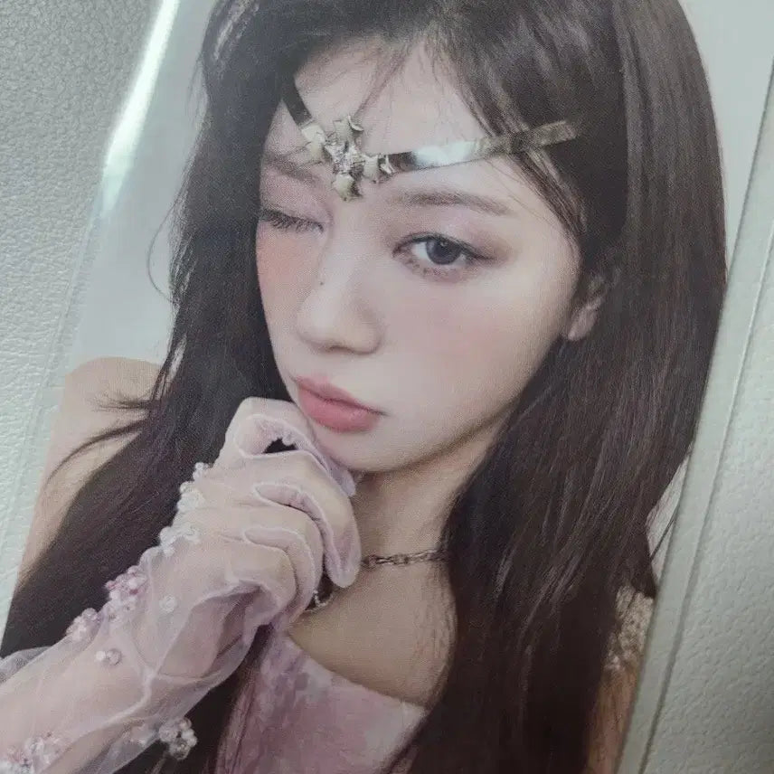 [BUNJANG] ILLIT Moka Bomb Weverse Photocard / 아일릿 모카 bomb 위버스 weverse 포토카드 판매합니다 양도