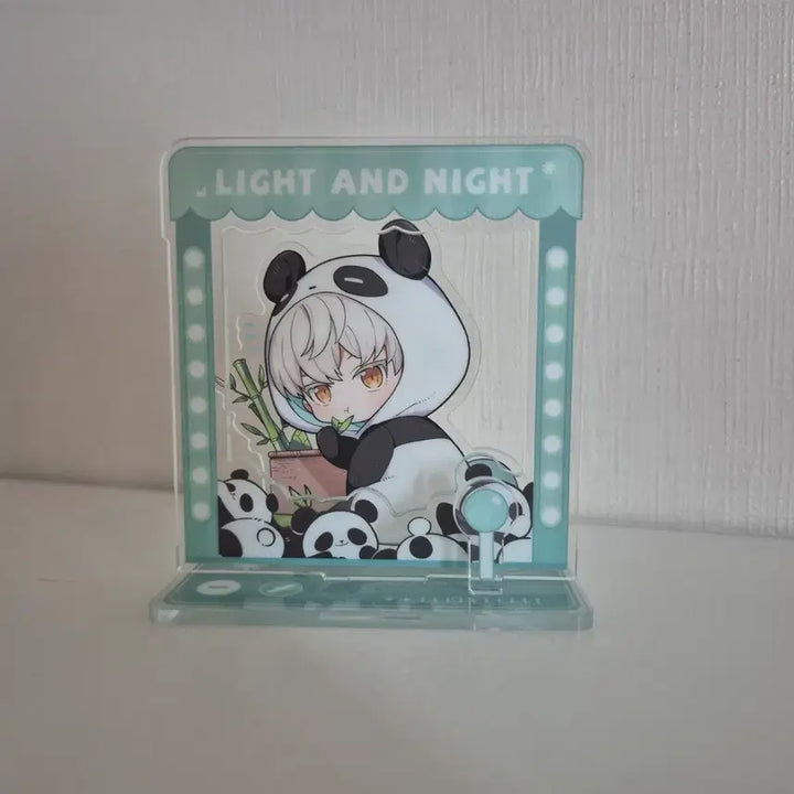 [BUNJANG] Jeshin Yul Acrylic Standee / 제신율 아크릴 판다
