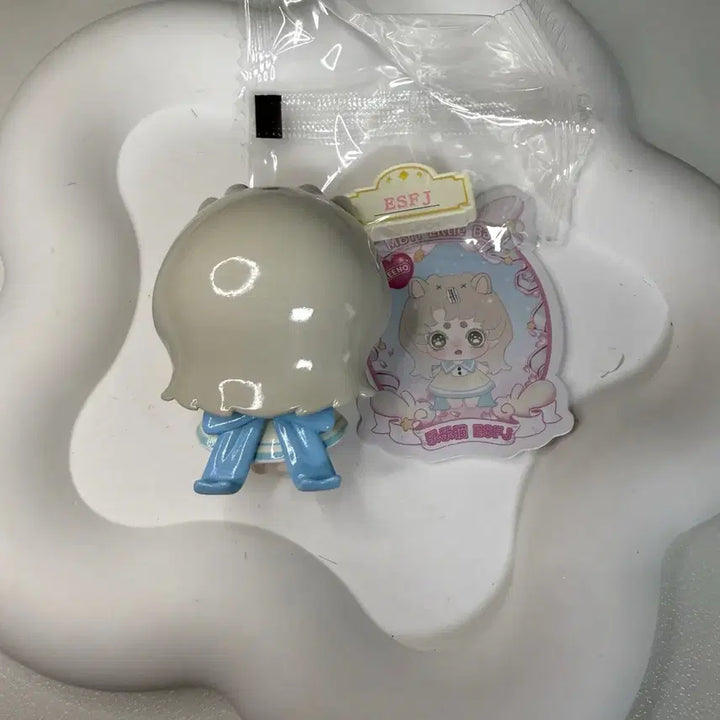 [BUNJANG] MBTI Little Baby Figure ESFJ / MBTI 리틀 베이비 피규어 ESFJ