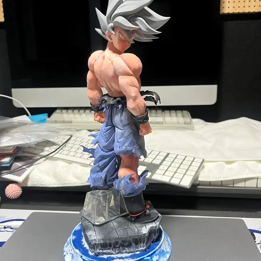 [BUNJANG] Dragon Ball Son Goku Repaint Figure / 드래곤볼 c상 손오공 리페인트
