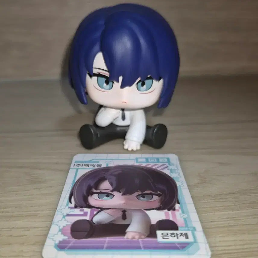 [BUNJANG] Gye-dam Chul-geun All Sitting Figure - Eunha Ver. / 괴담출근 괴출 모두 앉아 피규어 은하제