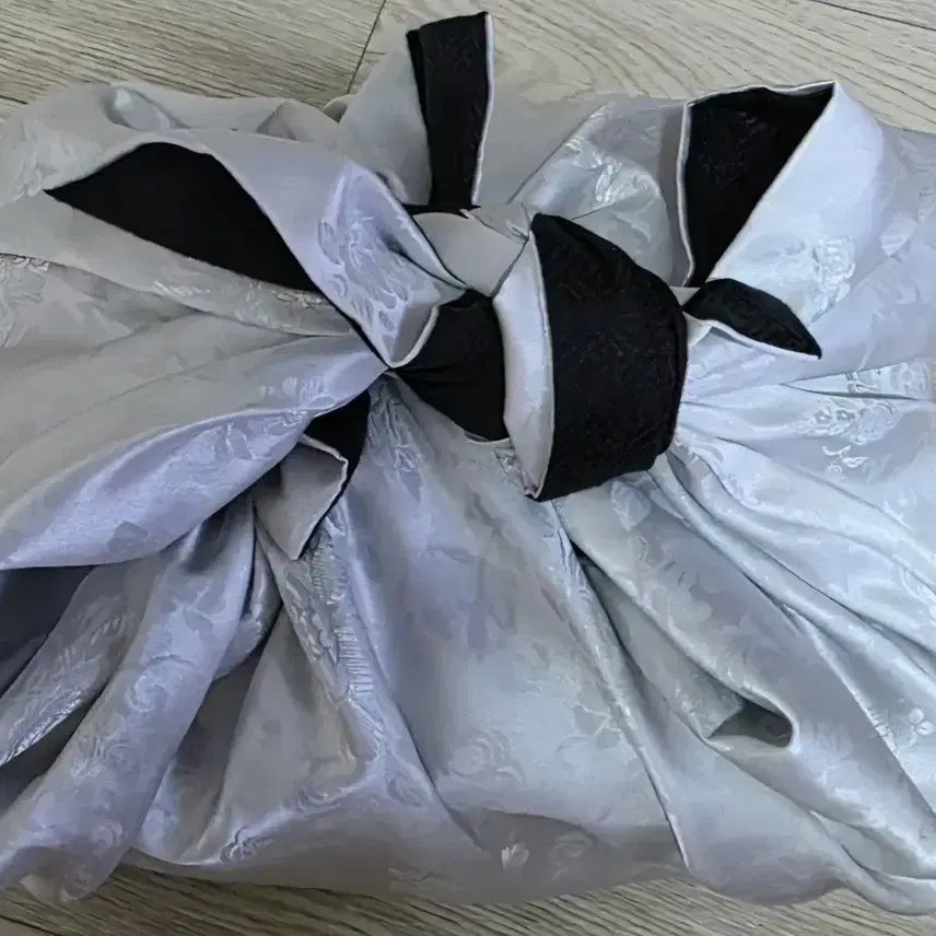 [BUNJANG] Heuitcha Crown Prince Yeonseoham Limited Edition / 허잇차 세자님 연서함 한정판