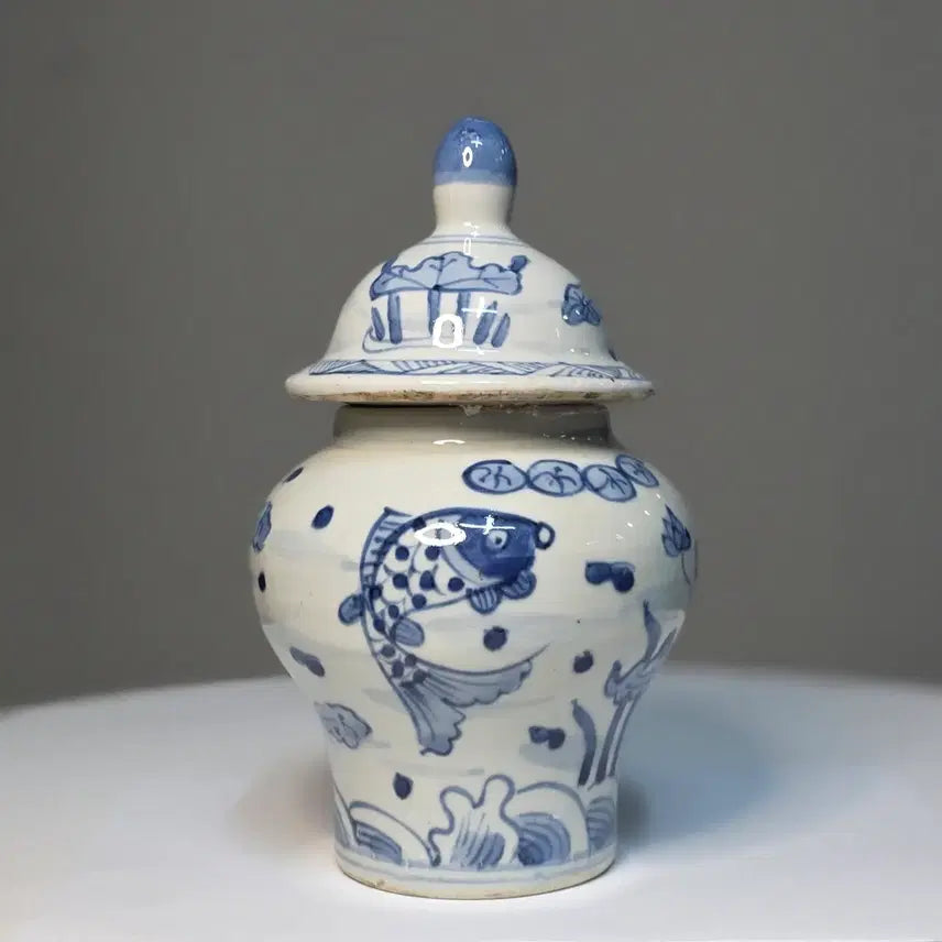 [BUNJANG] White Porcelain Celadon Vase with Fish Decoration / 백자청화어조문장군관