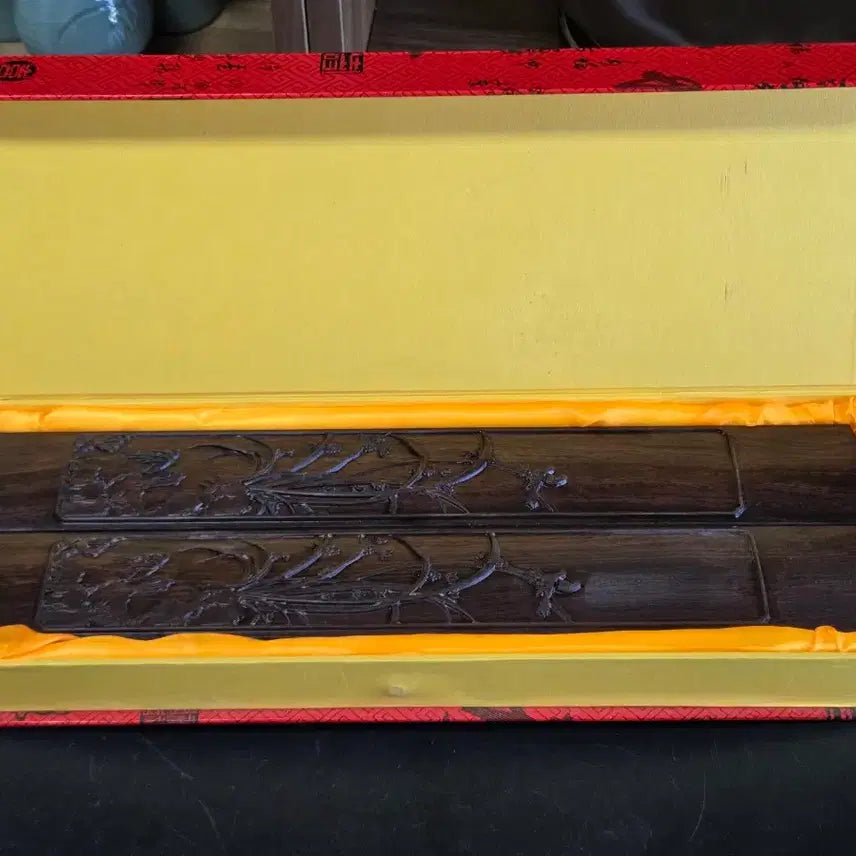 [BUNJANG] Ebony Paperweight Set with Carvings / 흑단 문진 한쌍
