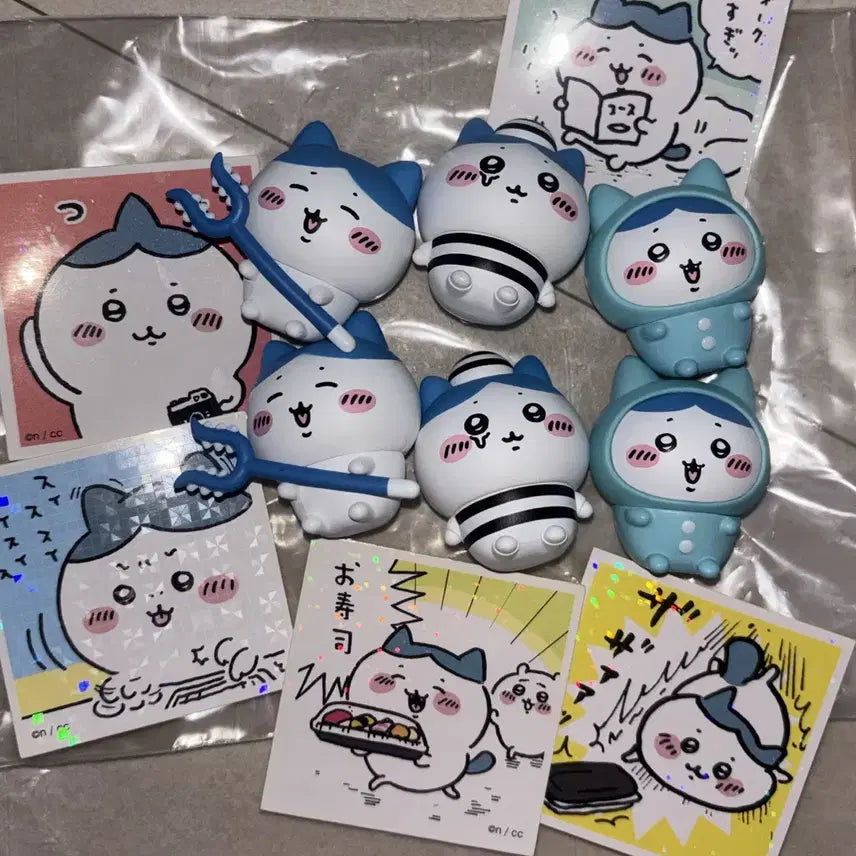 [BUNJANG] Chikawa Q Version Figure Set (Haechware, Prisoner, Pajamas) + 2 Sticker Sheets / (3종세트) 먼작귀 치이카와 Q버전 피규어 토벌,죄수복,파자마 하치와레 + 씰스티커