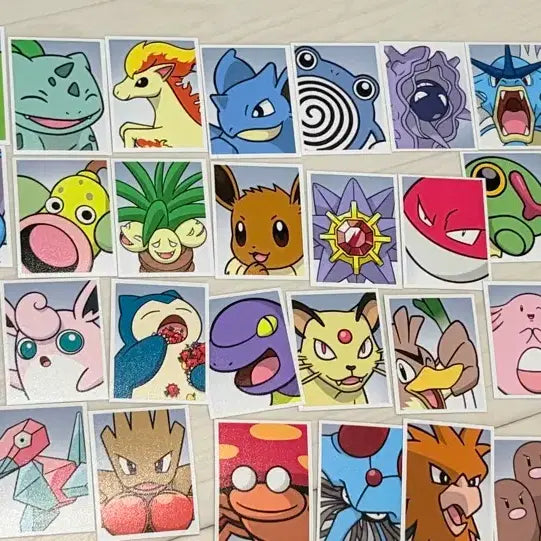 [BUNJANG] Pokemon ID Photos Bundle (46 pcs) - Eevee, Snorlax, Bulbasaur, Meowth, Lapras, Lucky Draw / 포켓몬 증명사진 46장 이브이 잠만보 이상해씨 럭키 나옹 라프라스 포함