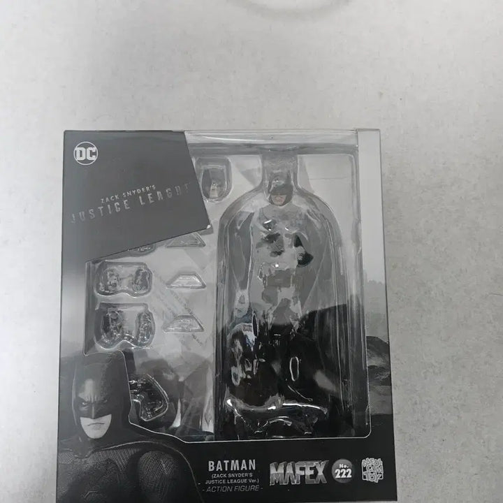 [BUNJANG] Medicom Toy The Batman (Jackery) Action Figure (Opened) / (하자)마펙스 잭저리 배트맨 판매합니다