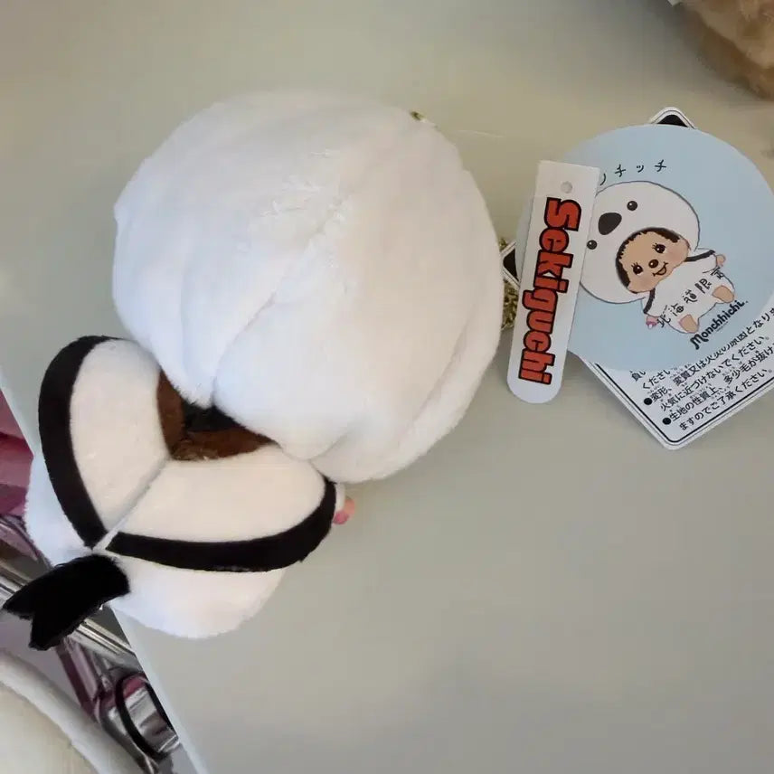 [BUNJANG] Monchhichi Hokkaido Limited Edition Doll Keyring / 뱁새 몬치치 한정판 인형키링 훗카이도 한정 새제품 정품