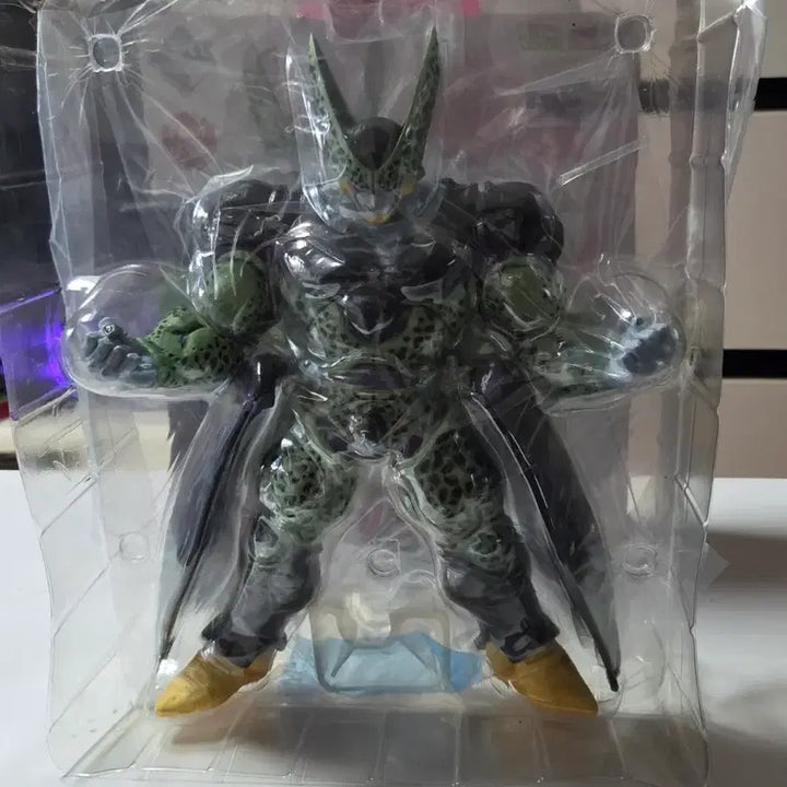 [BUNJANG] Dragon Ball Ichiban Kuji Last One Prize Cell Figure / 드래곤볼제일복권 라스트원상 셀 판매합니다