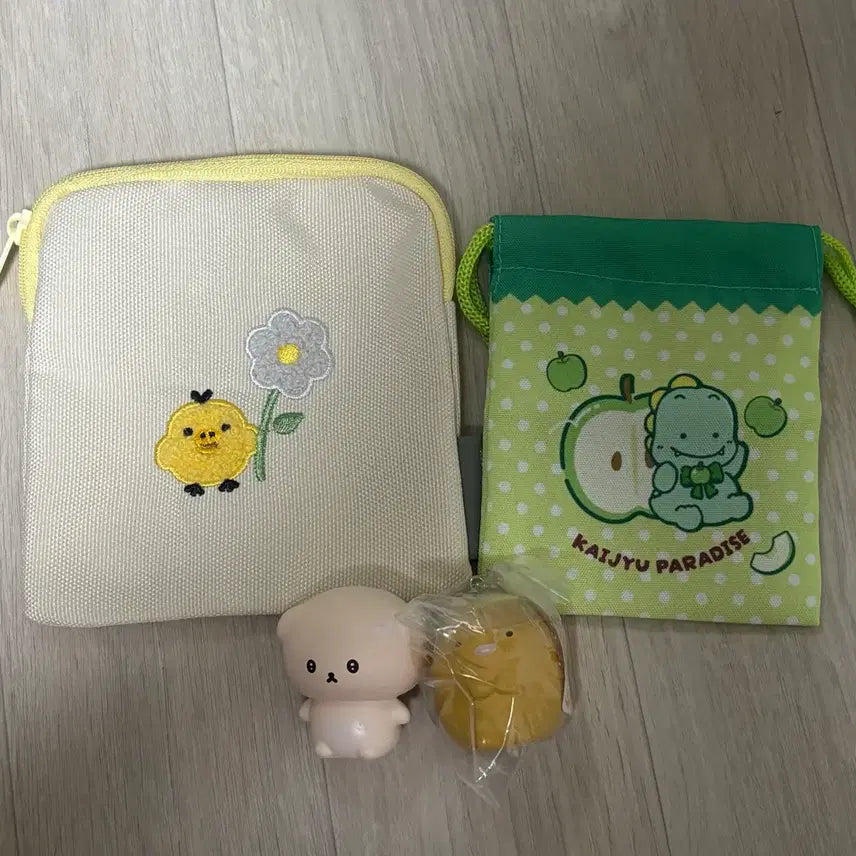 [BUNJANG] Rilakkuma Kiiroitori Mokomoko Embroidered Pouch / 리락쿠마 키이로이토리 모코모코 자수파우치 이시요와짱 스밋코구라시 산엑스 가챠