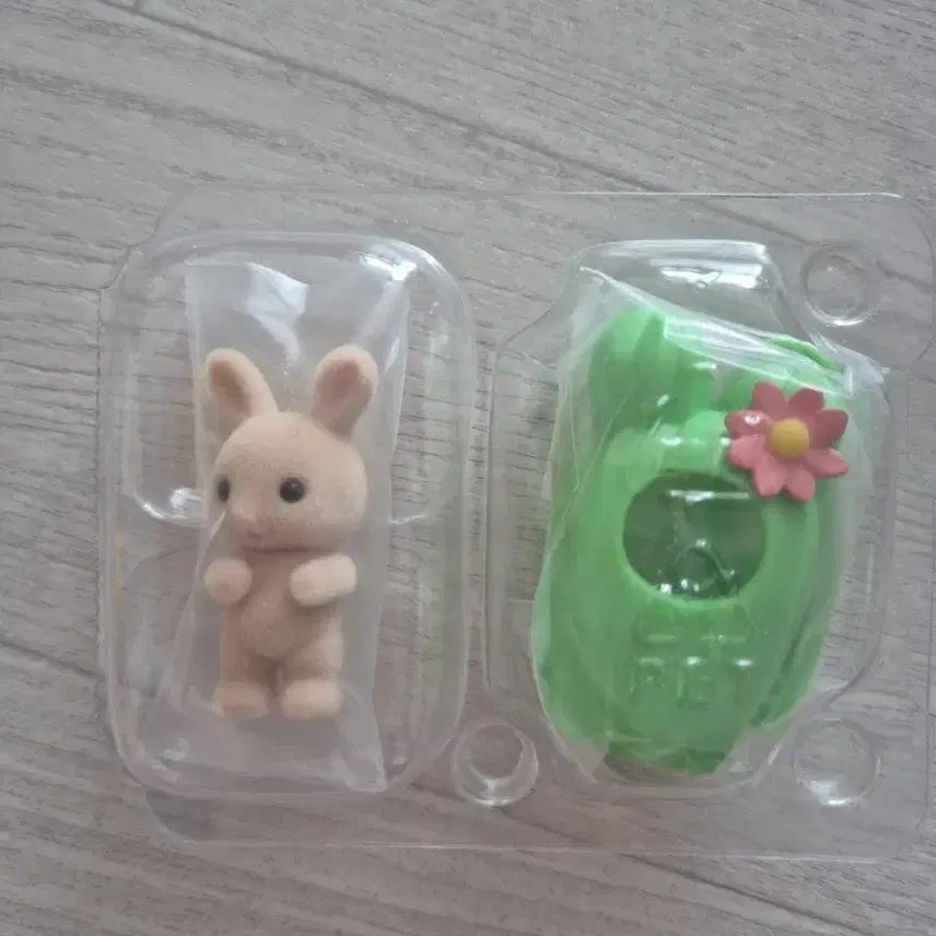 [BUNJANG] Sylvanian Families Cactus Milk Rabbit Sealed New Product / 실바니안 어드벤처 선인장 밀크토끼 미개봉 새 상품