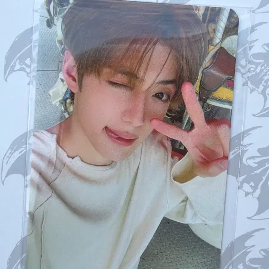 [BUNJANG] ALD1NE Pop-Up Store Lucky Draw Sanghyun Photocard / 알디원 팝업 영통팬싸 포카 상현