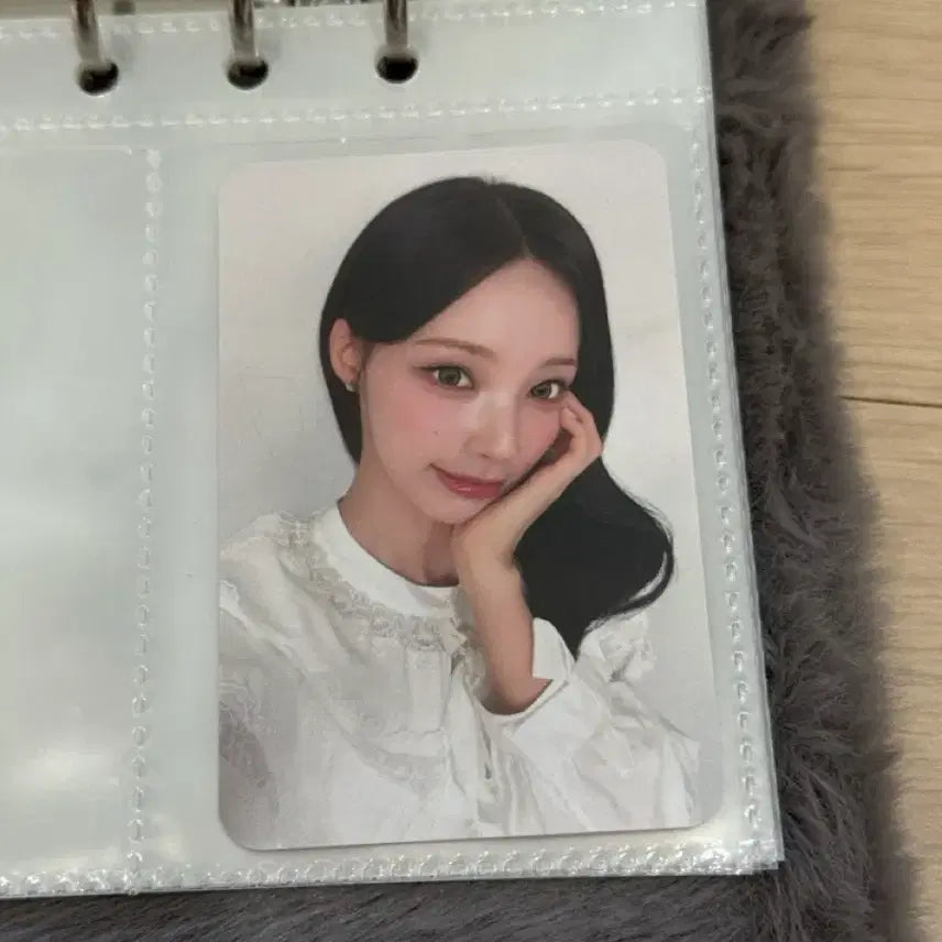 [BUNJANG] Resene Hallis Photocard Won / 리센느 할리스 포카 원이