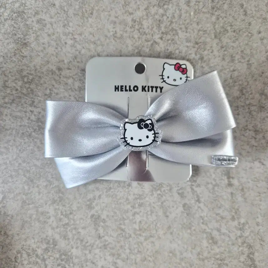 [BUNJANG] Hello Kitty Silver Ribbon Hairpin / 헬로키티 실버 리본 헤어핀(정품/새상품)